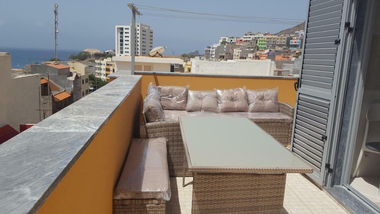 Private Apartament Celestina & Carlos Mindelo Oda fotoğraf